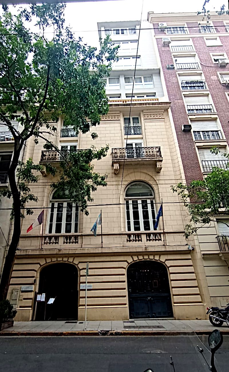 Ampliación de edificio existente: Club Francés